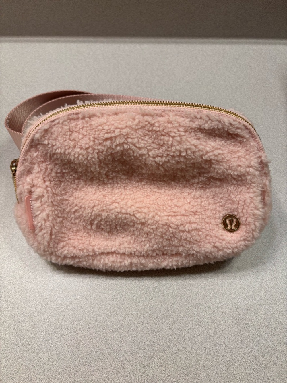 lululemon athletica Plush Pink Sherpa Cosmetic Belt Pouch